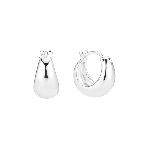 Runde Creolen aus glänzendem Sterling-Silber mit glatter Oberfläche, geschlossenem Design.