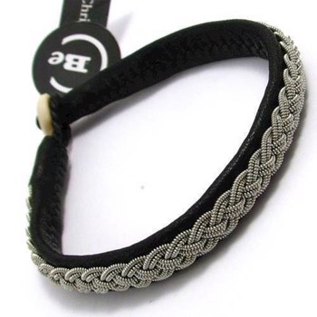 BeChristensen Keltisches schwarzes handgeflochtenes Sami-Armband