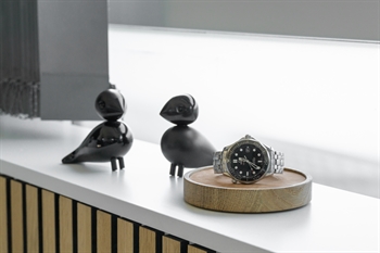 Uhrenständer aus natur Eiche - platzieren Sie Ihre Uhr mit Stil! - verschiedene Lederfarben