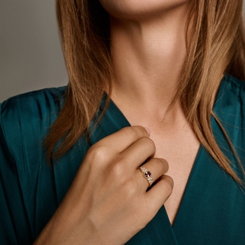 Nuran set , mit insgesamt 0,28 ct Wesselton SI