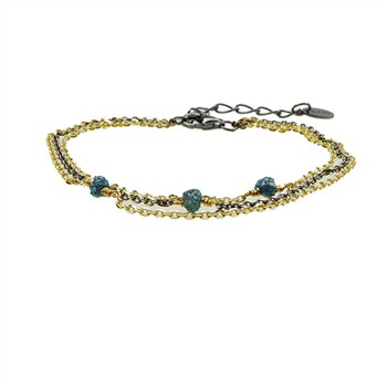 Dreireihiges Armband mit goldenen und schwarzen Ketten, blau-grünen Diamanten und Verlängerungskette.