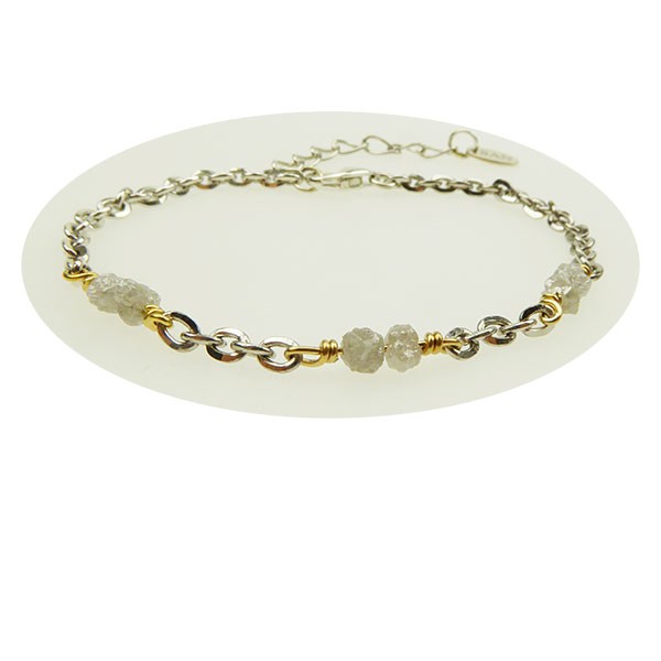 Feines Armband mit silber-gold Kettengliedern, grauen Rohdiamanten und Verlängerungskette.