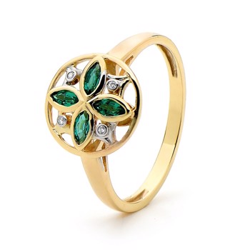 Emerald ring, from Bee