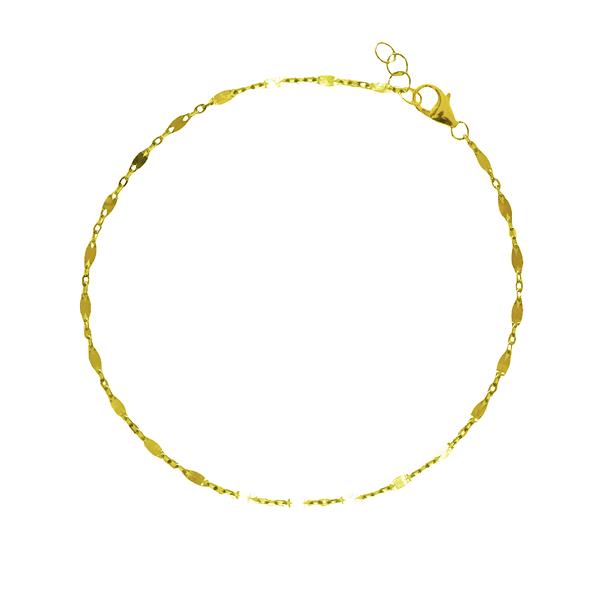 Feines goldfarbenes Armband mit länglichen Kettengliedern, Verschluss und Verlängerungskettchen.