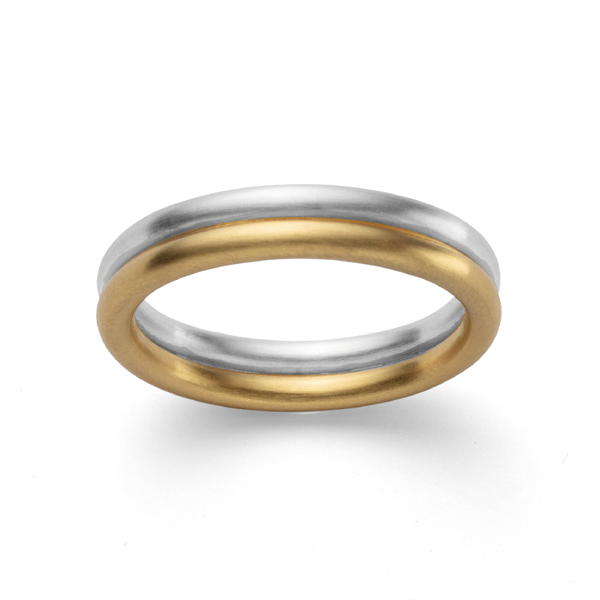 925/- Ring, delvis fg, mat rho., von Bastian Inverun