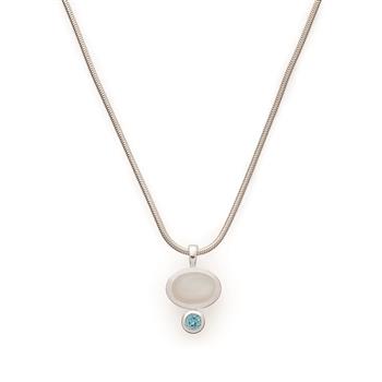 925/- Vedhæng, rho. pol, måne2, 15ct, Blå t 0,25ct, von Bastian Inverun