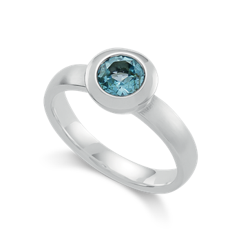 925/- Rh. Ring blå topas 0,92,ct mat/pol, von Bastian Inverun