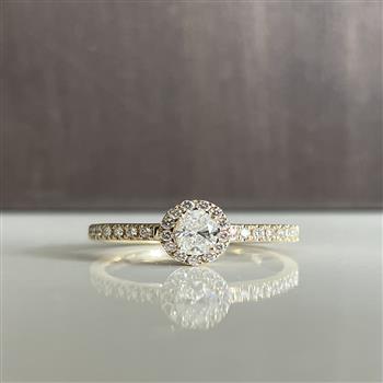 Ring 14 karat ELEGANCE oval brillant 0,30 carat + 0,22 carat WSI, von L&G