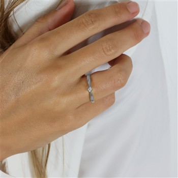 ETERNITY 8KT HV.D.RING  1X0,05CT WSI 4/G, von Aagaard