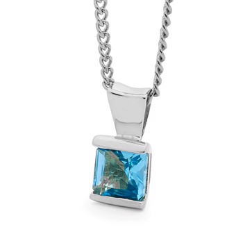 Pendant with gemset, from Bee